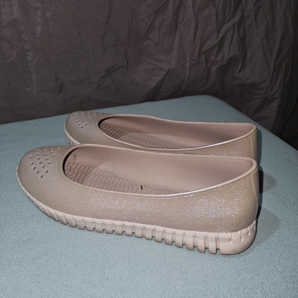 Sketchers Foamies 9